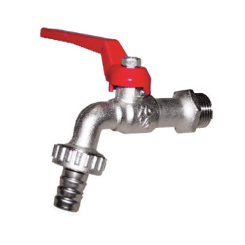 Válvula esfera 1/2" x 3/4" com junção Válvula esfera 1/2" x 3/4" com junção