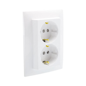 Tomada dupla schuko monobloco Efapel Série Logus 90 branco com obturador