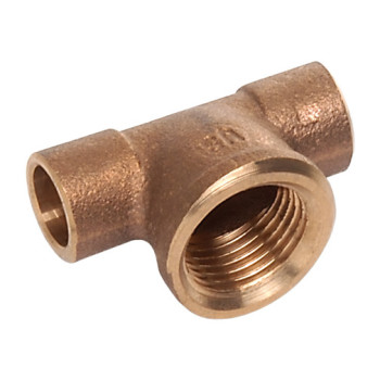 Tê bronze Sanha 4130G 15 mm x 1/2" F x 15 mm para soldar